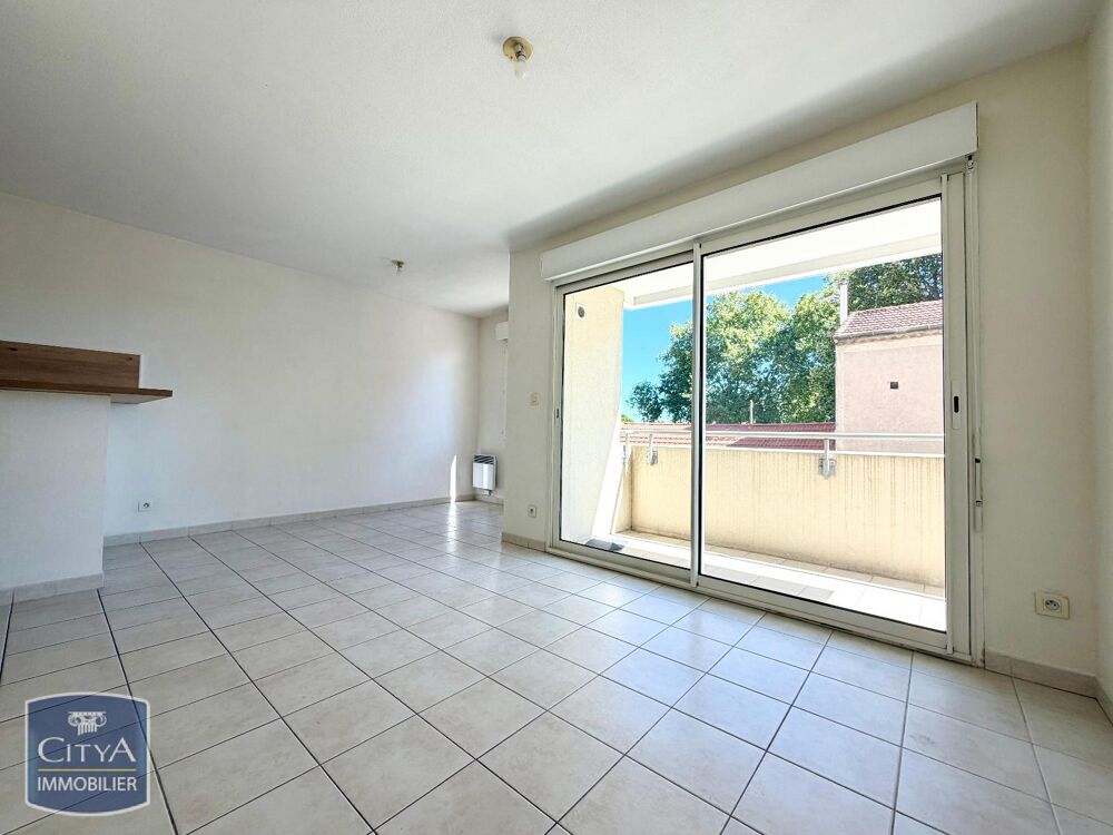 Venez découvrir cet appartement T2 de 46.90 m² habitable....