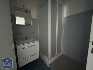  Appartement à louer 1 pièce 37 m²