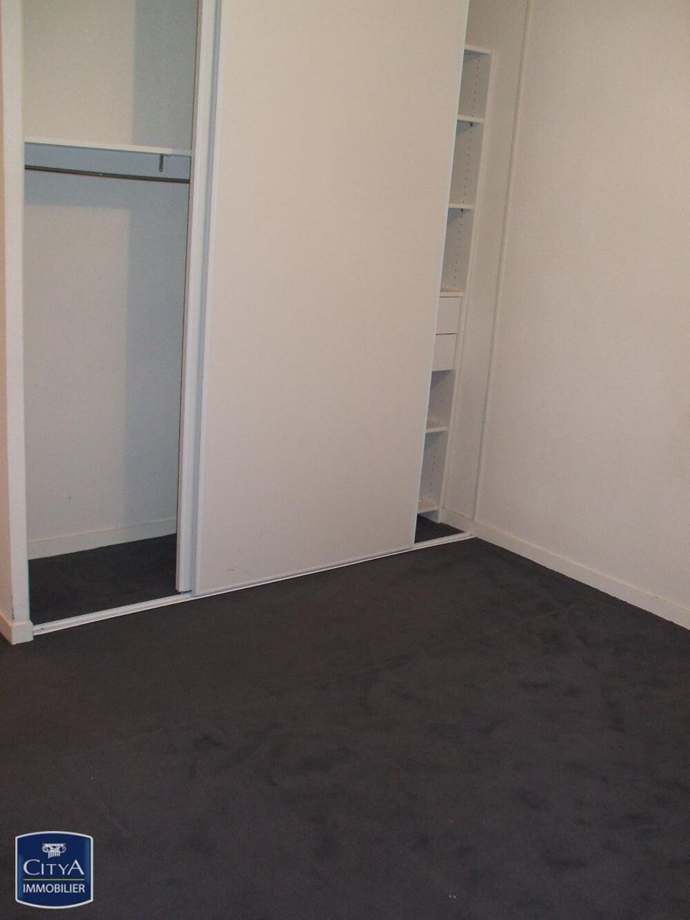 CITYA CADRE NOIR VOUS PROPOSE EN EXCLUSIVITE À LOUER : A....