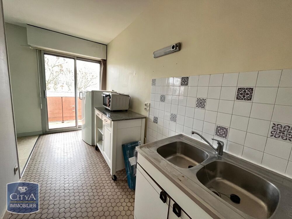 location Appartement - 1 pi�ce(s) - 33 m� Bourges (18000)