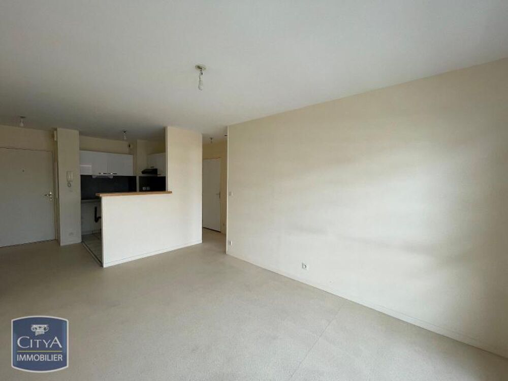 location Appartement - 3 pièce(s) - 54 m² Le Mans (72000)