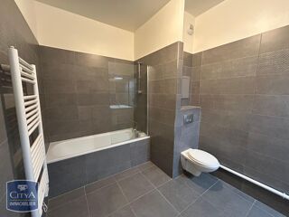  Appartement à louer 1 pièce 33 m²