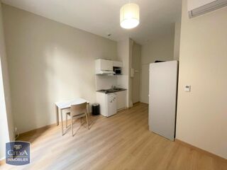  Appartement à louer 1 pièce 25 m²