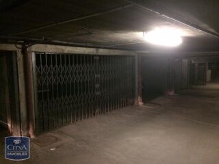  Parking / Garage � louer 