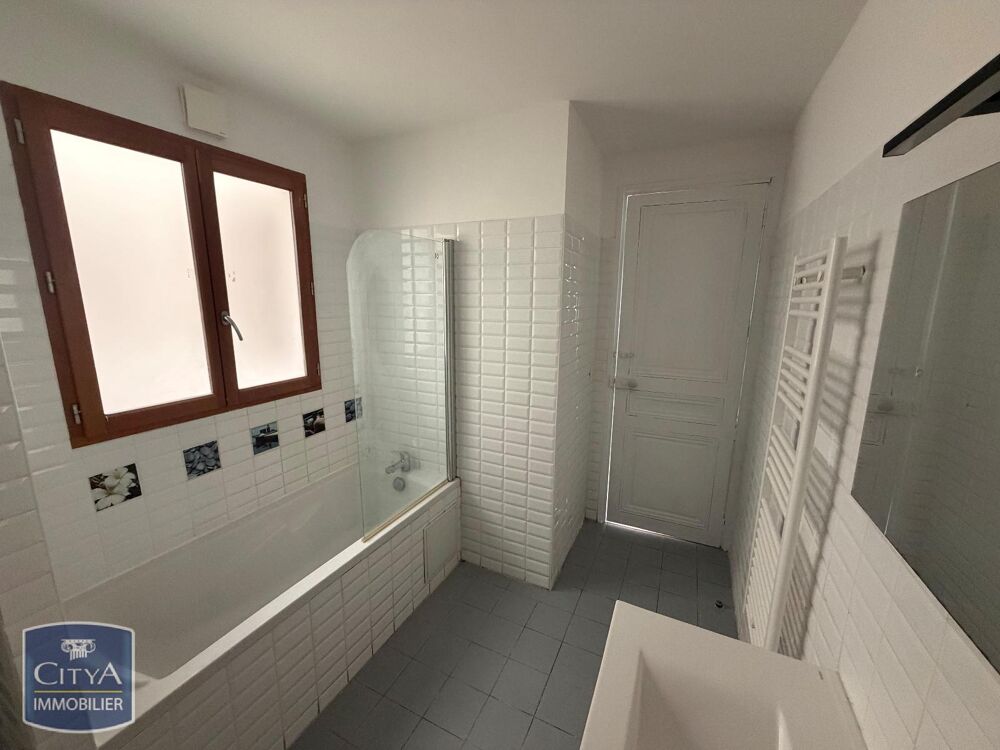location Appartement - 2 pièce(s) - 63 m² Marseille 2