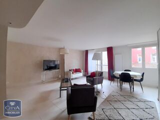  Appartement à louer 3 pièces 79 m²