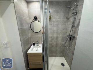  Appartement à louer 2 pièces 38 m²