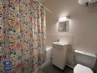  Appartement � louer 1 pi�ce 27 m�