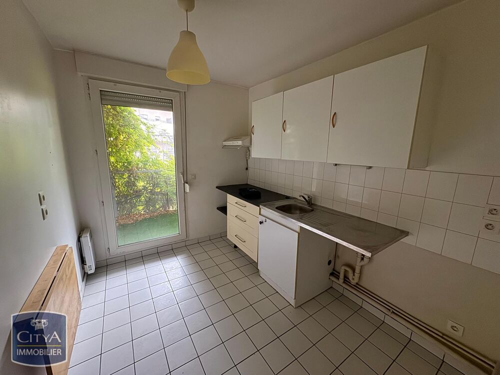 location Appartement - 2 pièce(s) - 49 m² Lyon 7