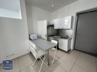  Appartement à louer 1 pièce 27 m²