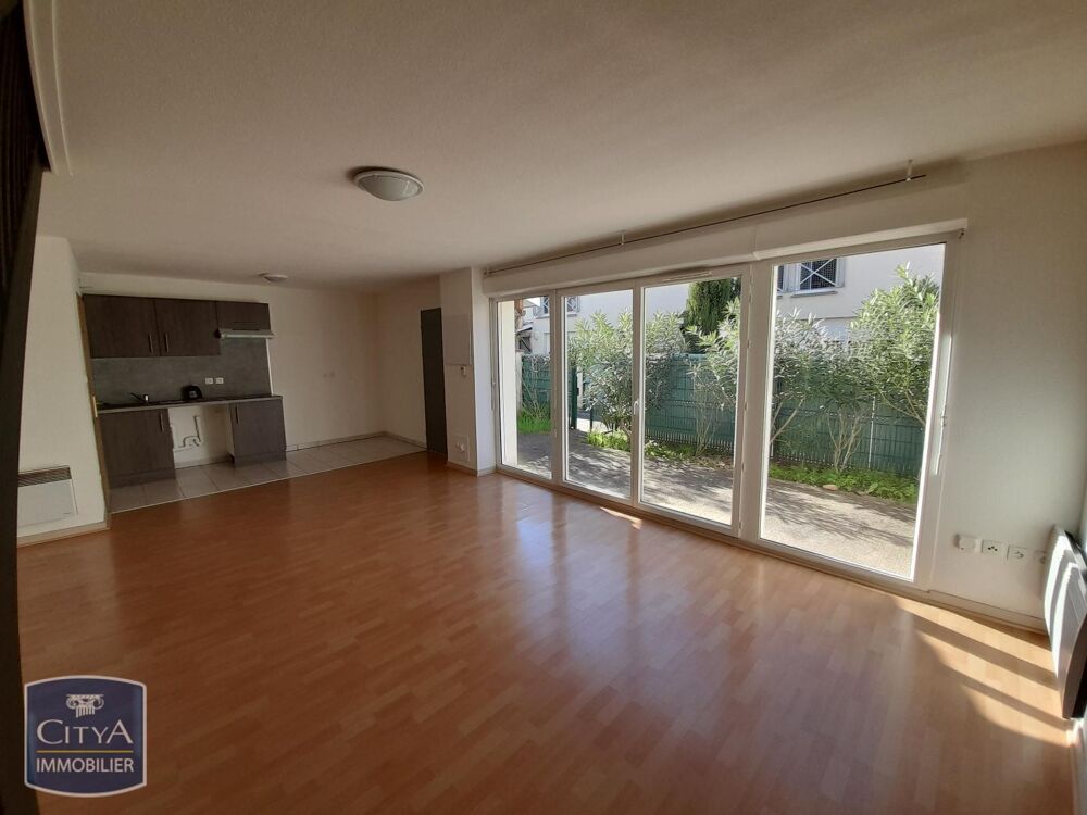 EXCLUSIVITÉ - MAISON 3 PIÈCES AVEC TERRASSE En location ....