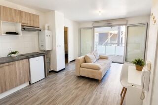  Appartement à louer 2 pièces 40 m²
