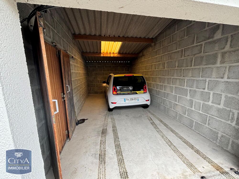 location Parking / Garage Ifs (14123)
