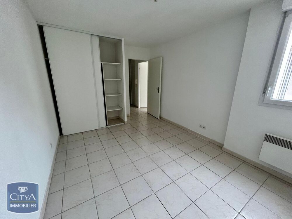 A LOUER - APPARTEMENT 2 PIÈCES BIS AVEC TERRASSE ET PARK....