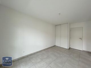  Appartement � louer 3 pi�ces 79 m�