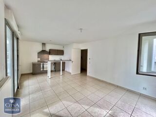  Appartement à louer 2 pièces 46 m²