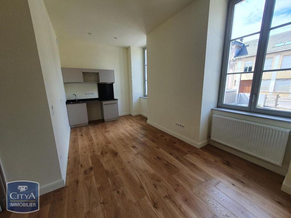 EXCLUSIVITÉ - BEAU STUDIO NEUF AVEC CAVE Découvrez au r....