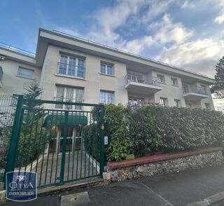  Parking / Garage � louer 