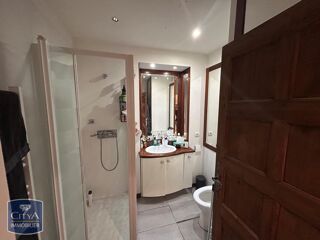  Appartement à louer 2 pièces 40 m²