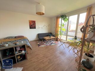  Appartement à louer 1 pièce 34 m²