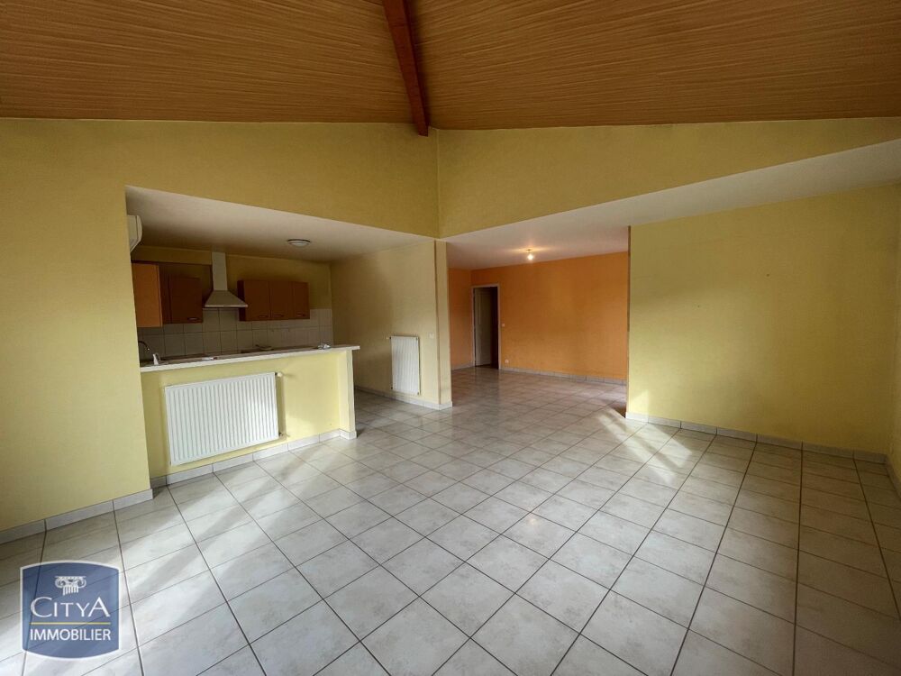 location Maison - 5 pièce(s) - 131 m² Riom (63200)