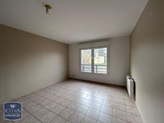  Appartement à louer 3 pièces 66 m²