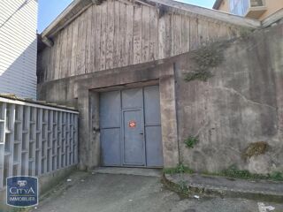  Parking / Garage à louer 