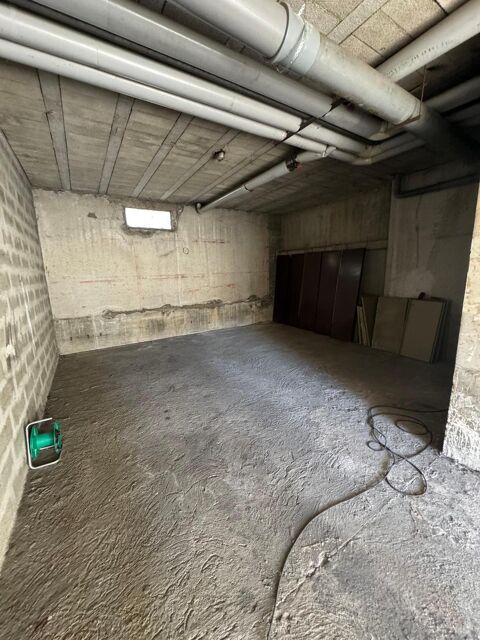   Location / Entrepôt - 47 m² 