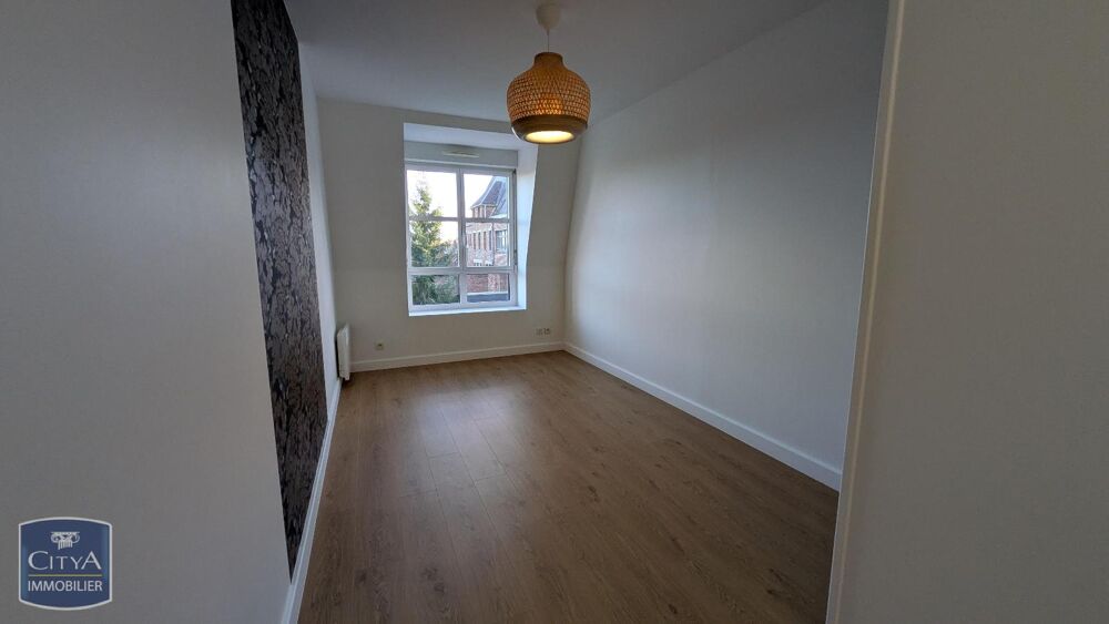 location Appartement - 3 pièce(s) - 68 m² Cambrai (59400)