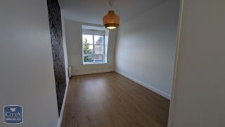  Appartement à louer 3 pièces 68 m²