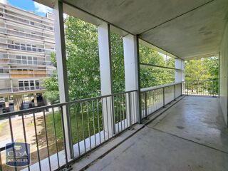  Appartement � louer 4 pi�ces 84 m�