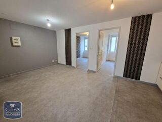  Appartement à louer 3 pièces 42 m²