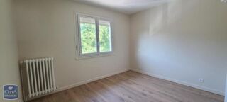  Appartement à louer 3 pièces 69 m²
