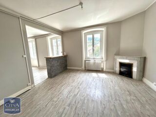  Appartement à louer 4 pièces 95 m²