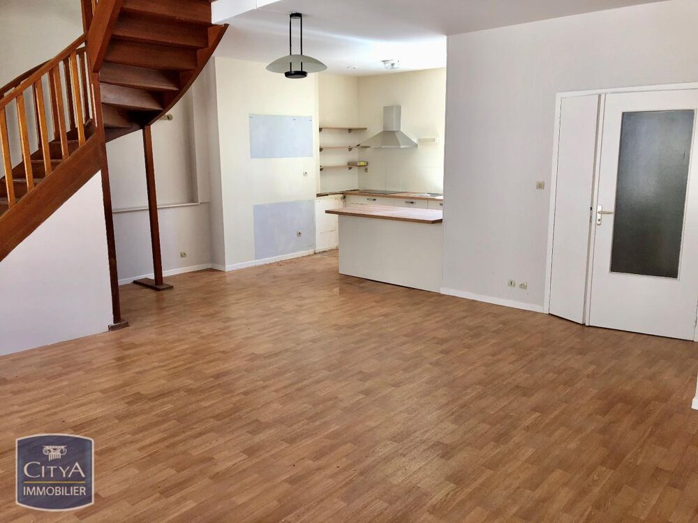 À LOUER (Nouvelle photos à venir prochainement) : Découv....