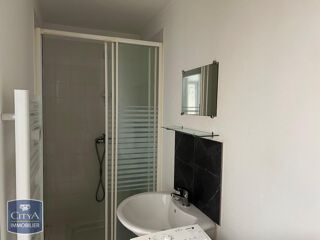  Appartement à louer 2 pièces 27 m²