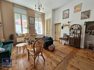  Appartement à louer 3 pièces 93 m²