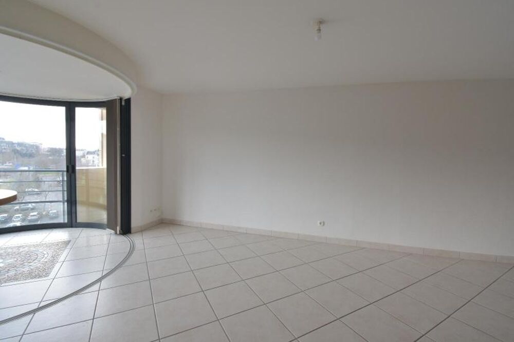 location Appartement - 4 pièce(s) - 85 m² Le Mans (72000)