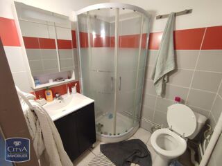  Appartement à louer 1 pièce 32 m²