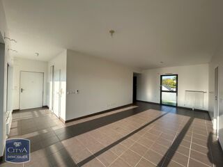  Appartement � louer 4 pi�ces 110 m�