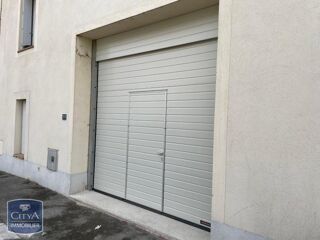  Parking / Garage à louer 