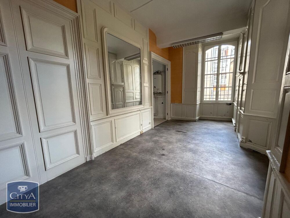 location Maison - 5 pièce(s) - 167 m² Laval (53000)