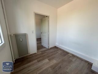  Appartement à louer 2 pièces 33 m²