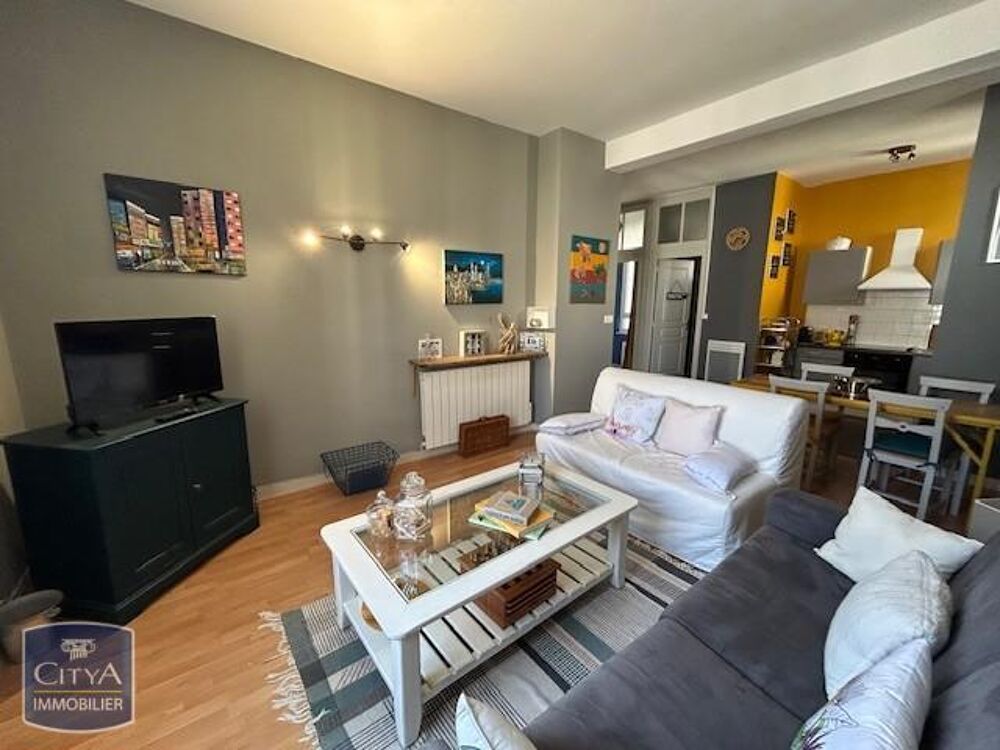 LOCATION ANNUELLE MEUBLEE - Appartement T2 situé à Royan....