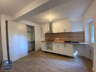  Appartement à louer 3 pièces 78 m²