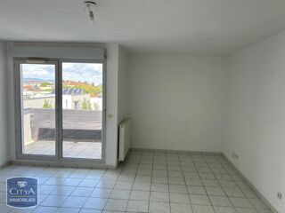  Appartement à louer 3 pièces 70 m²