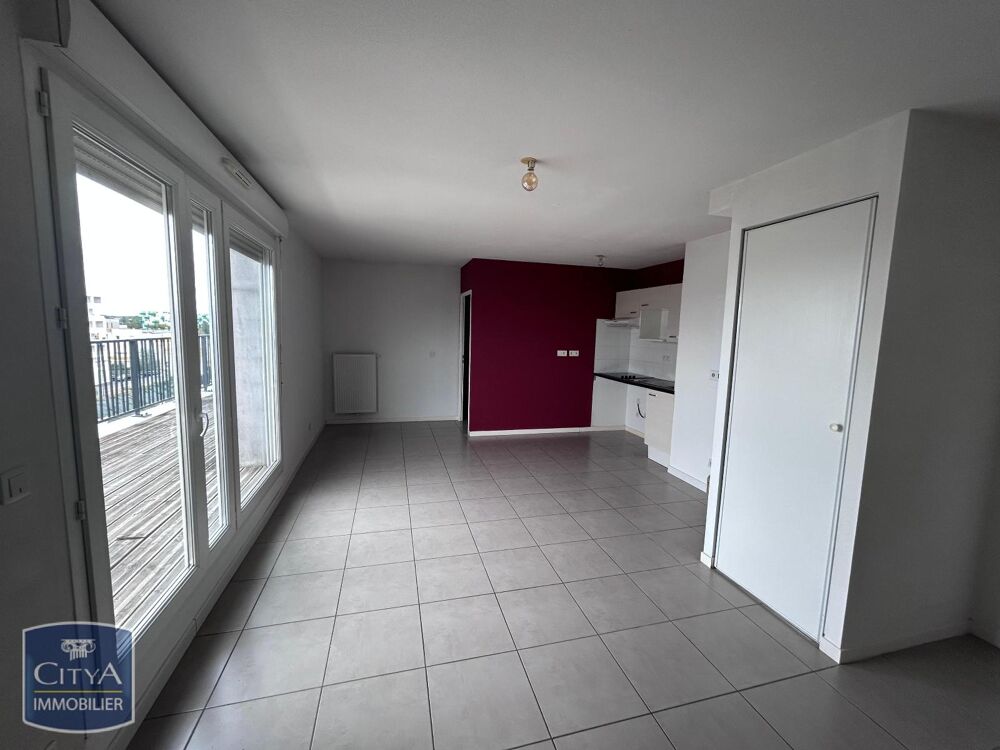 À louer : Appartement T3 situé à Lormont, dans le départ....
