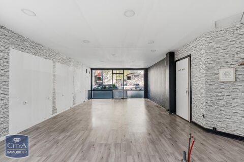   Location / Local Commercial 