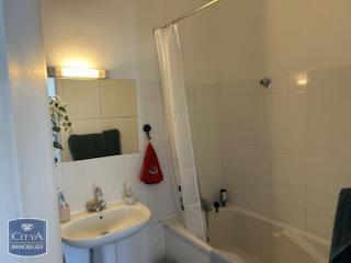 Appartement à louer 1 pièce 40 m²