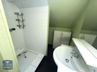  Appartement � louer 3 pi�ces 109 m�